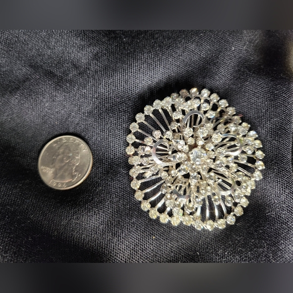 Vintage Rhinestone Brooch - Picture 4 of 4